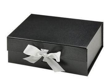 Recyclable Cardboard Packaging Box Folding Gift Box With Offset Printing